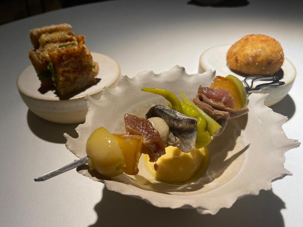 restaurante caleña de avila