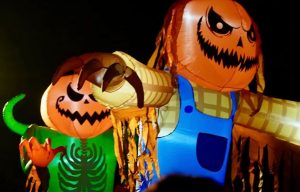 Pinto se prepara para un Halloween de miedo con talleres, zombis y espectáculos